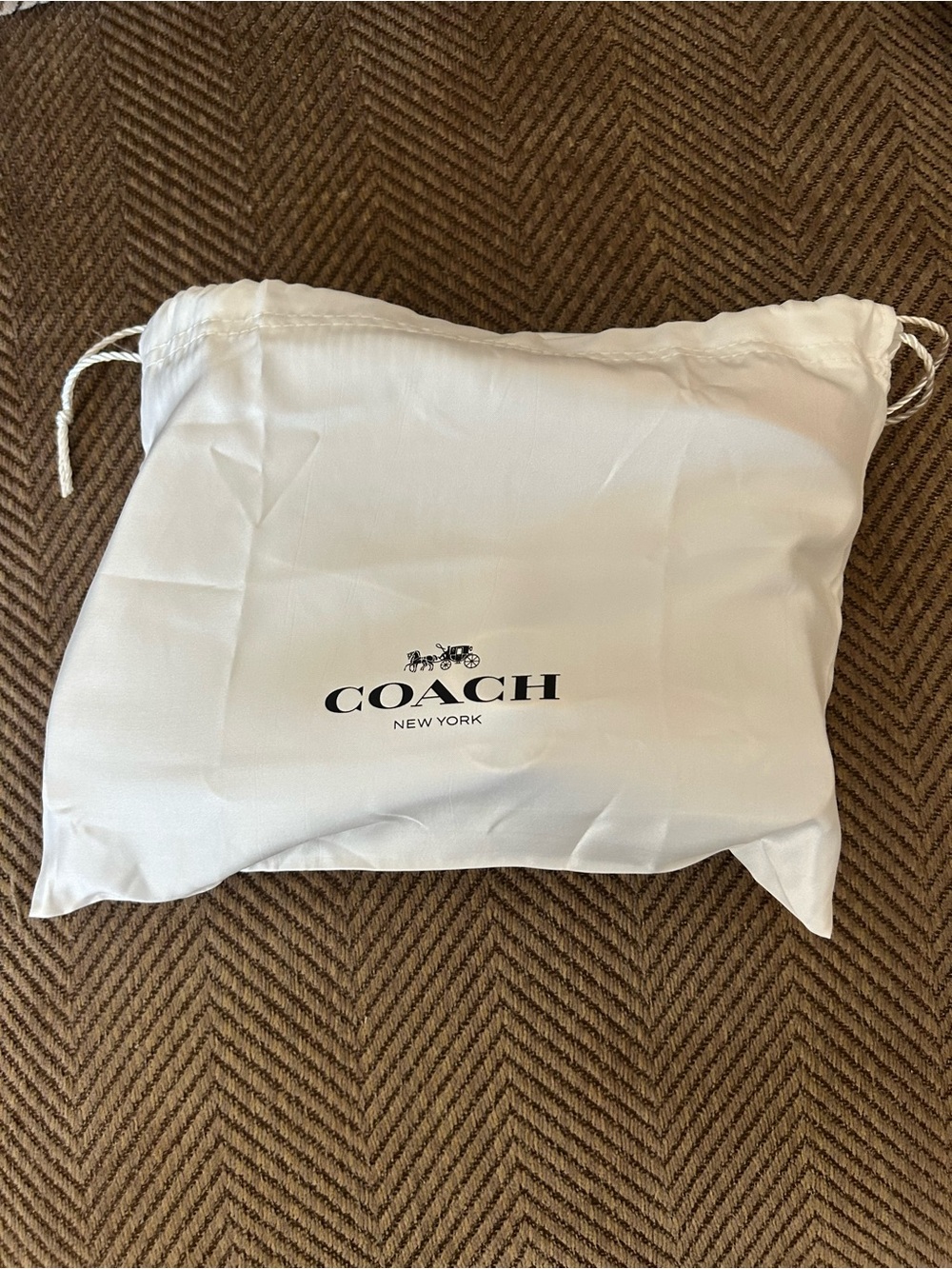 Coach Tabby Shoulder Bag 20 cherry embroidery - Picture 7 of 10